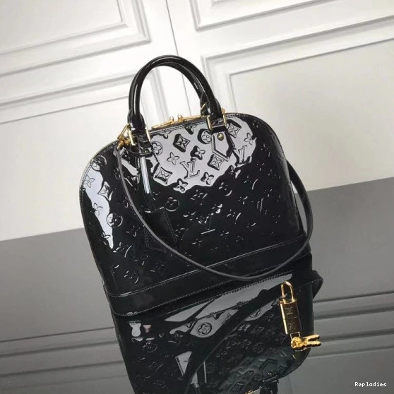 Repzbay PM VUITTON LOUIS ALMA 0820